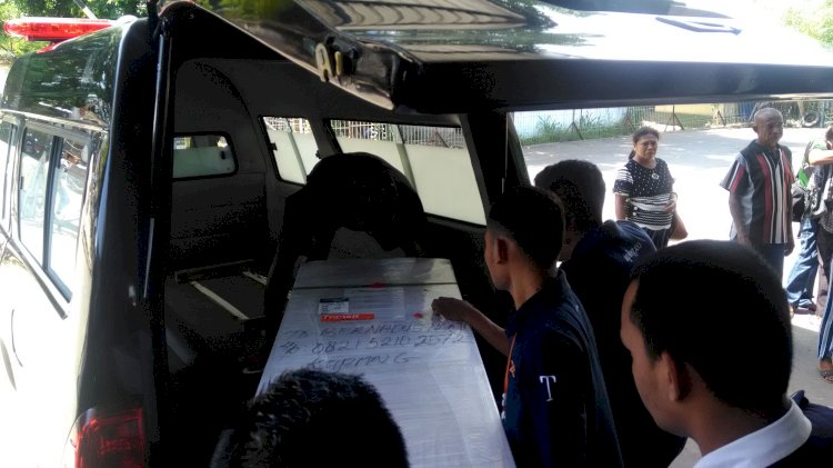 Jenazah di Siang Hari